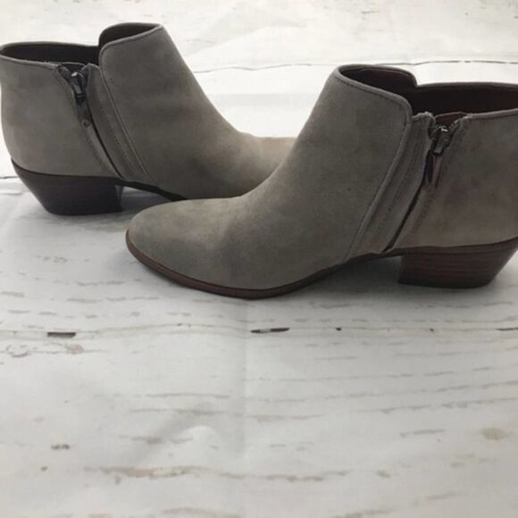 Sam Edelman Petty Taupe Gray Suede Low Heel Ankle Booties womens 6 - Picture 3 of 8